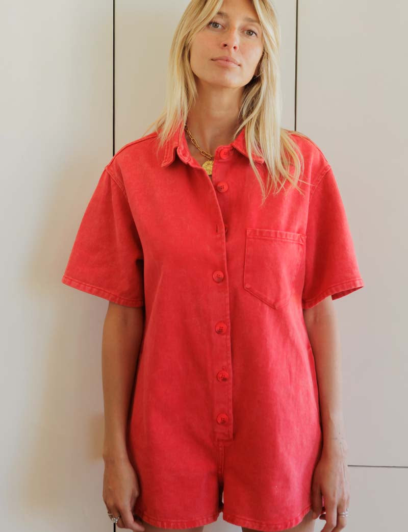 Mono corto rojo Rowen