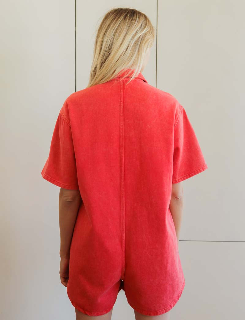 Mono corto rojo Rowen