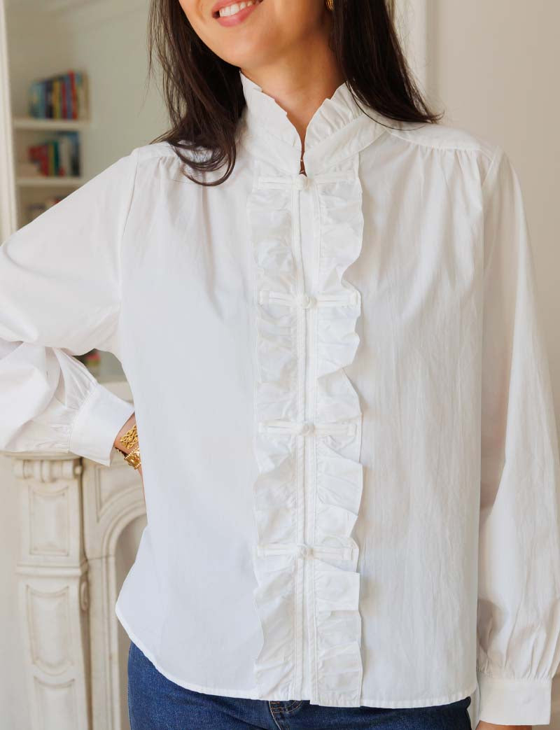 White Taylor shirt