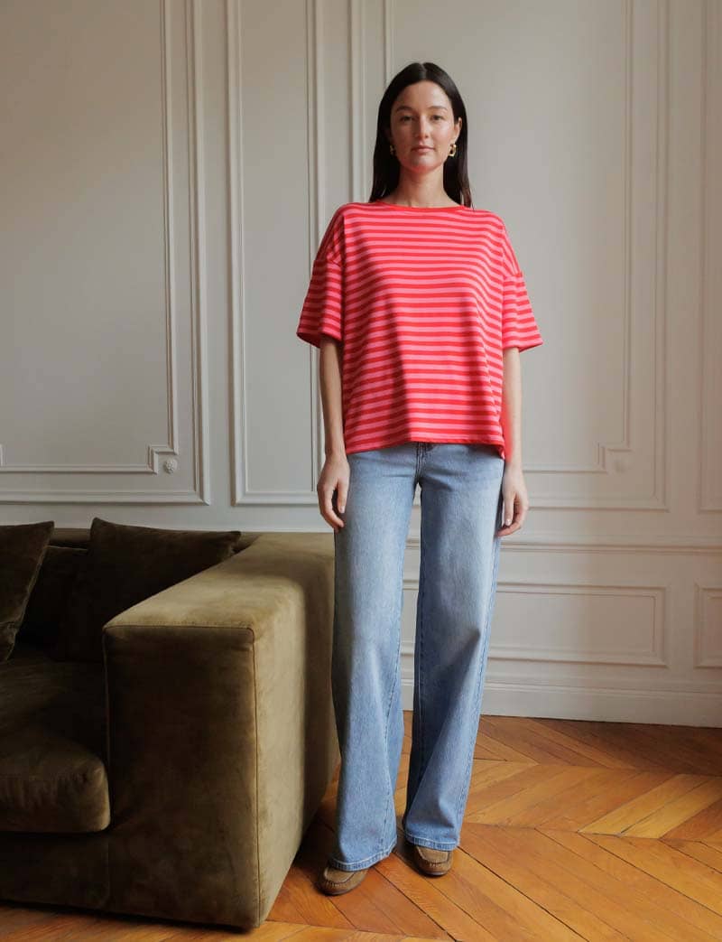 Camiseta rosa y roja Conrad