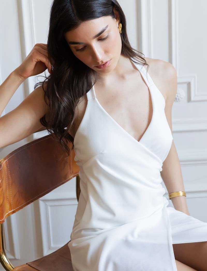 White dress Goddess