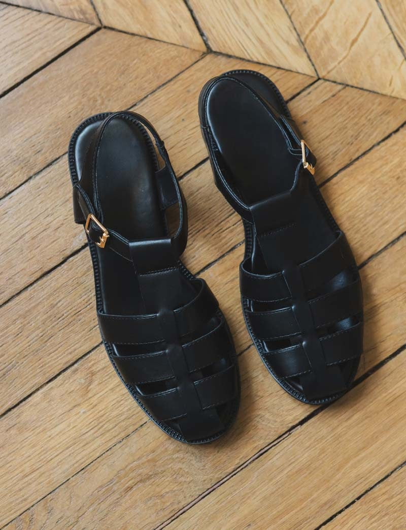 Aina black sandals