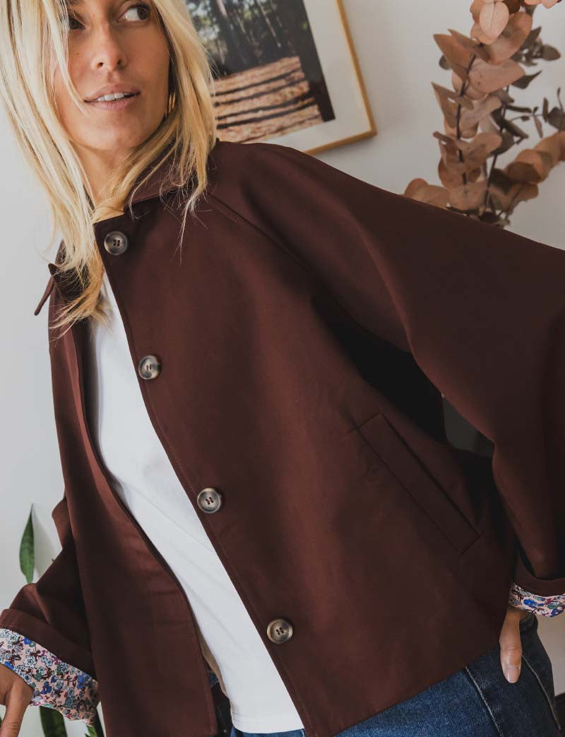 Silvio burgundy trench coat