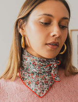 Foulard fleuri 3