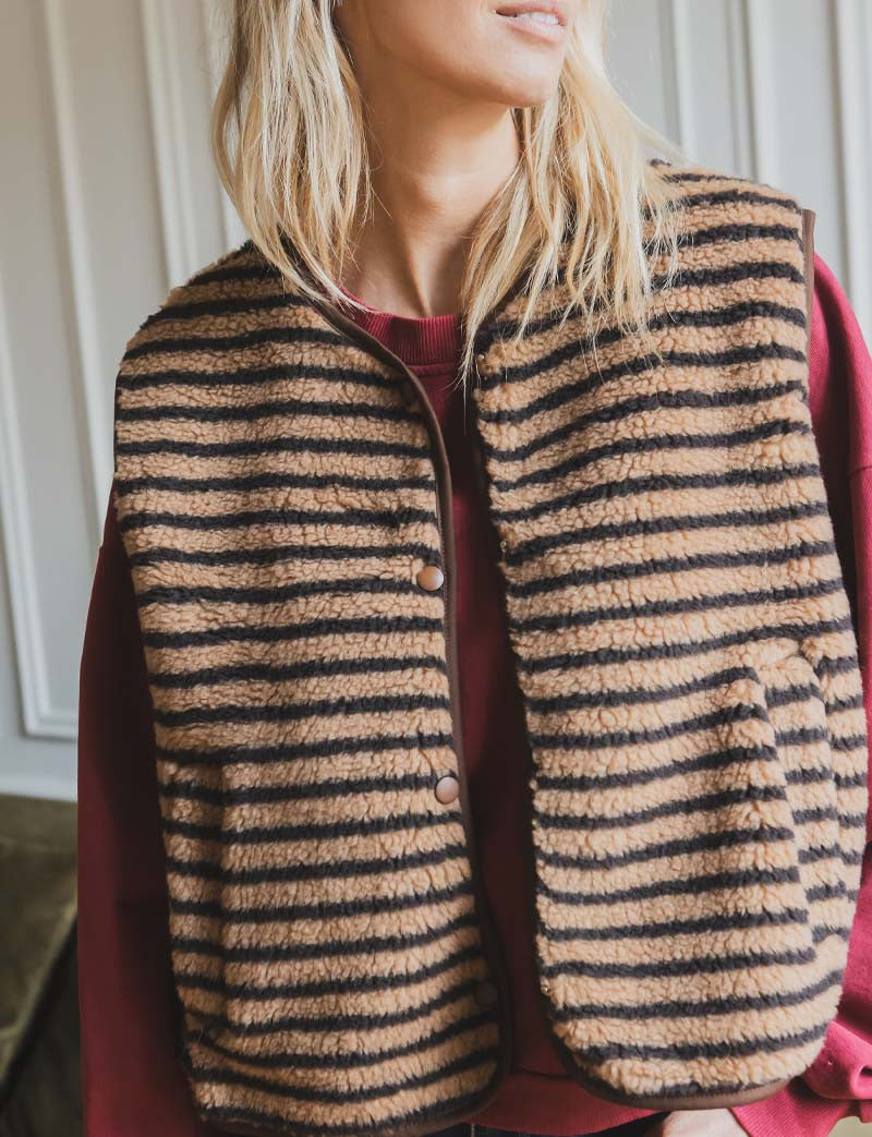 Camel &amp; chocolate Henzo vest