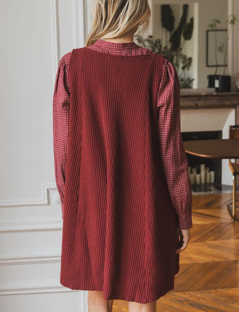 Vestido burdeos Orena