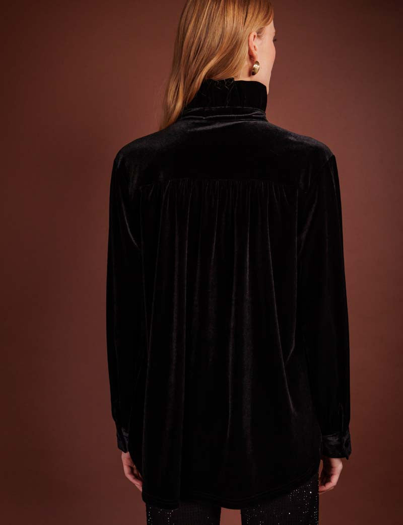 Camisa de terciopelo negro Gustava
