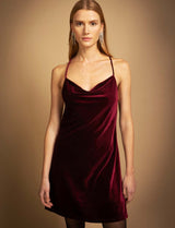 Robe en velours bordeaux Latika