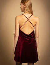 Robe en velours bordeaux Latika