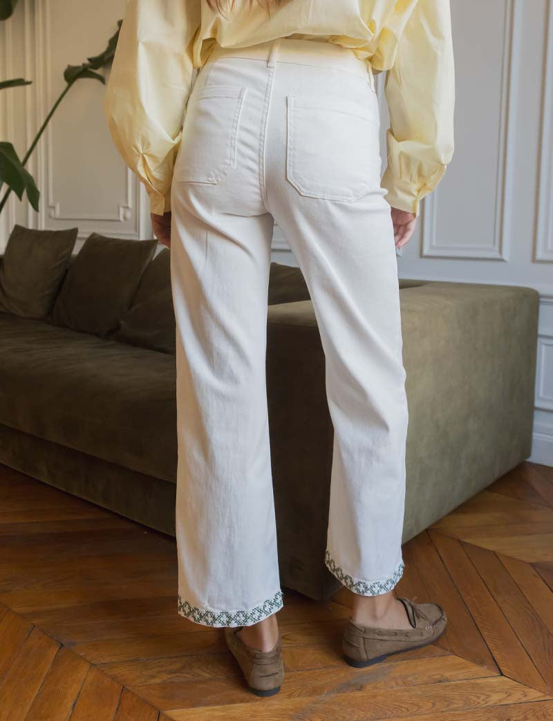 Jean blanc Bisou
