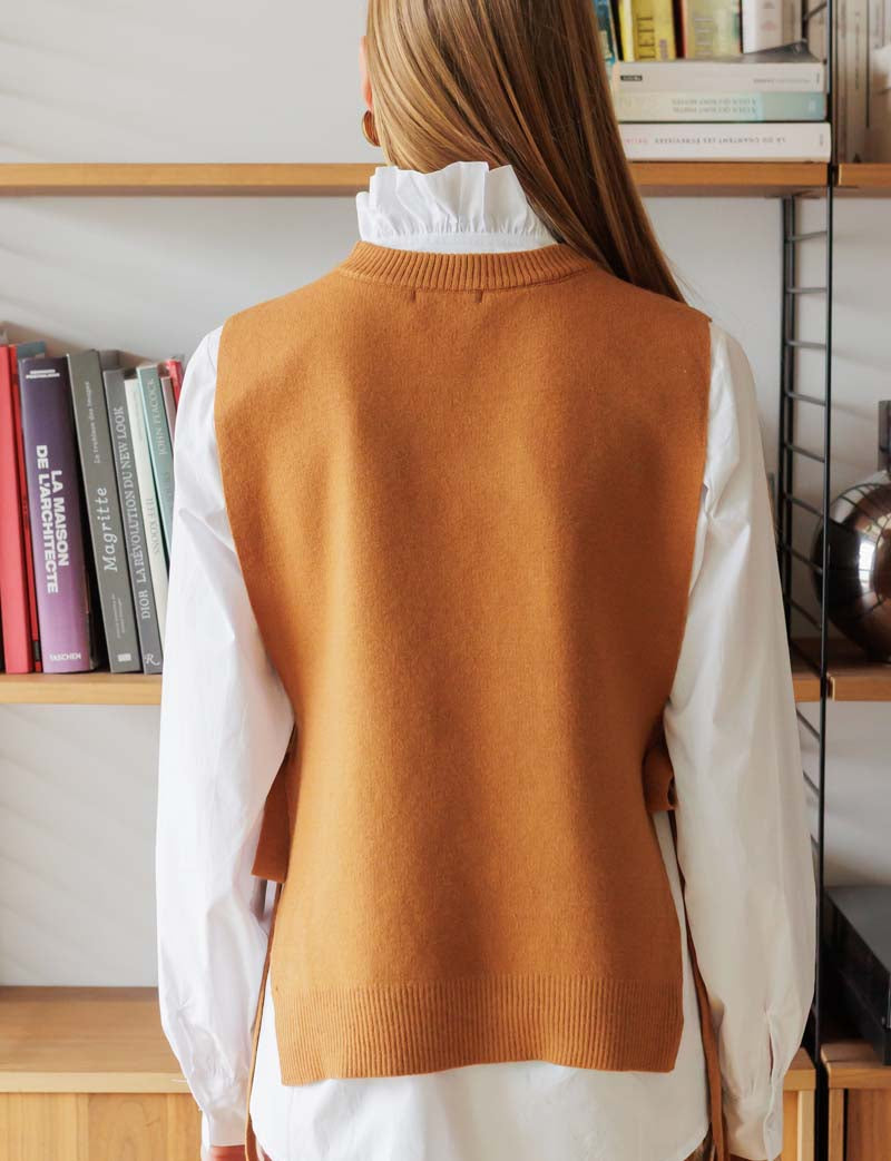 Byron camel sweater