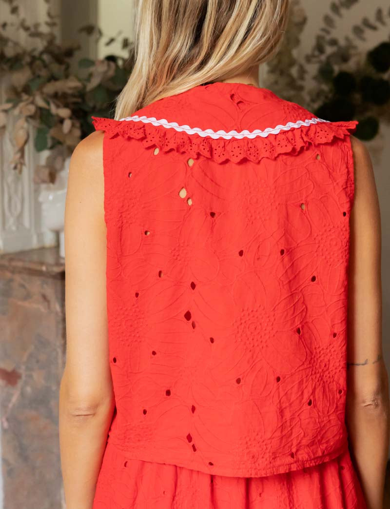 Red embroidered top Mosa
