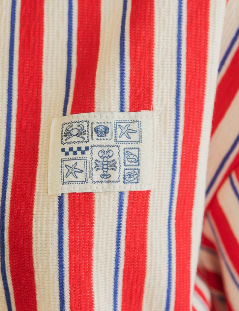 Camisa roja y azul marino Coren