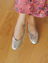 Gold ballet flats Lolo