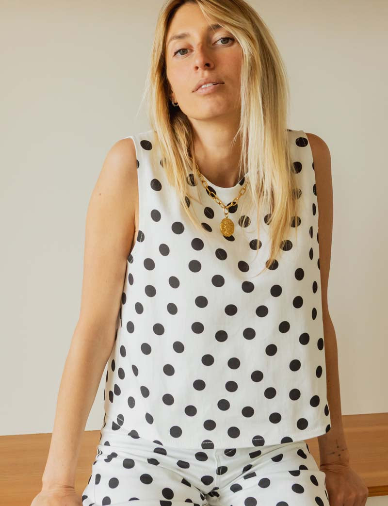 White top with black polka dots Lezy