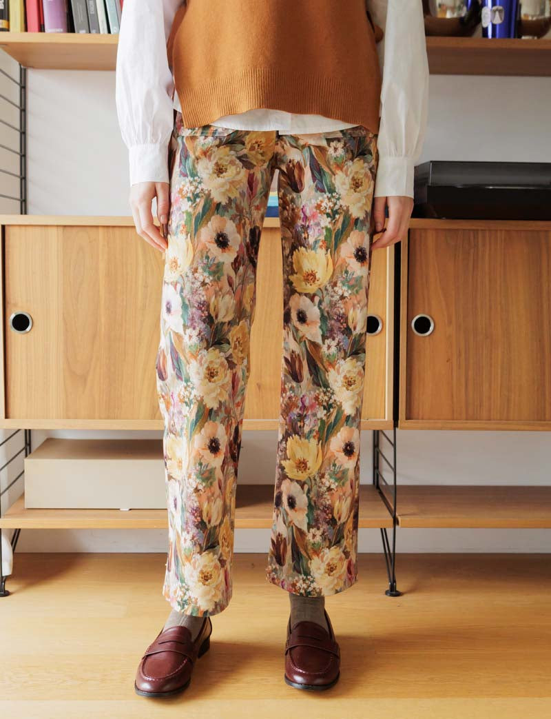 Jeans Scoty con estampado floral