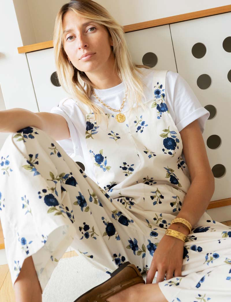 Ecru overalls with blue flowers Alix